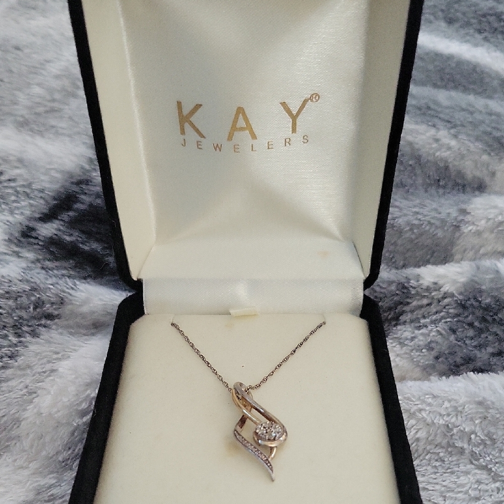 Kay Jewelers Gold and Silver Pendant Necklace